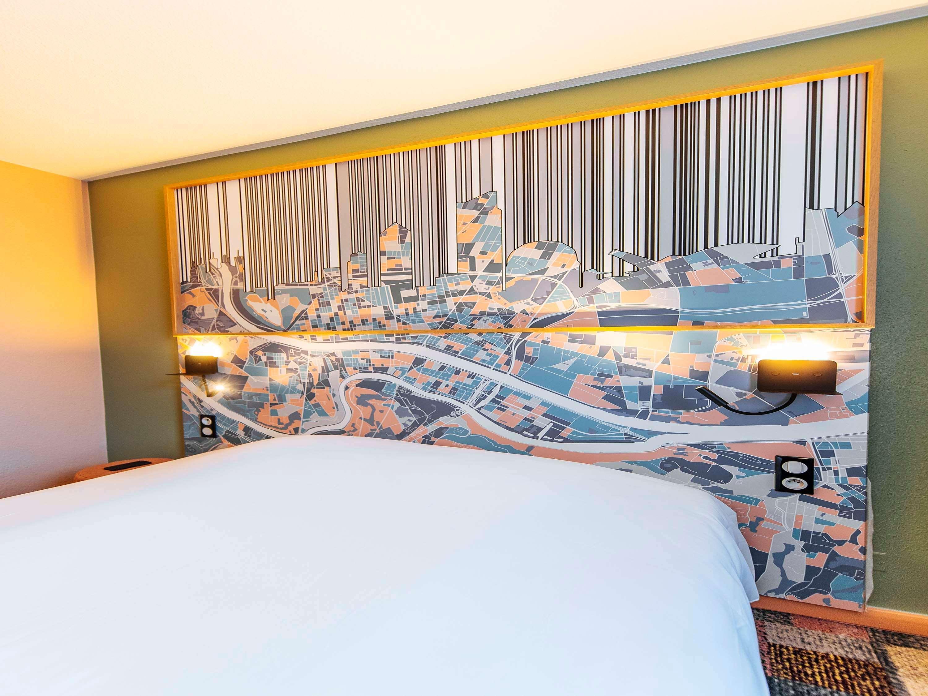 Hotel Ibis Styles Lyon Croix Rousse Zewnętrze zdjęcie